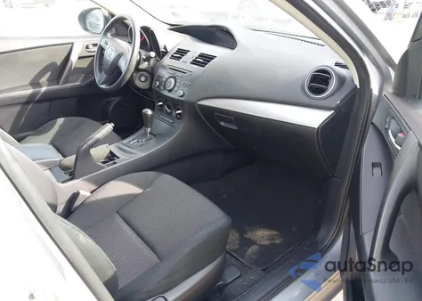 2012 Mazda Mazda3 I Sport из США, поврежденный, VIN JM1BL1UF8C1648821